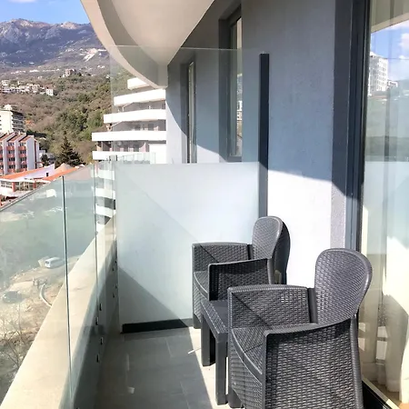 Apartment Luxe Beachfront In Becici With Pool